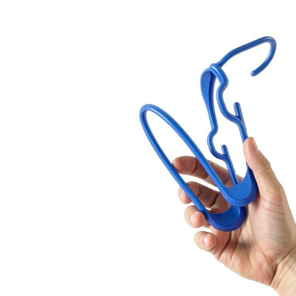 SereneLife Kids Plastic Hangers 20 Pack Blue Non‑Slip Space‑Saving-3